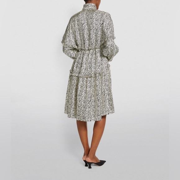 SANDRO 100 % SILK Salome belted zebra-print silk-twill dress - Small - Picture 5 of 16